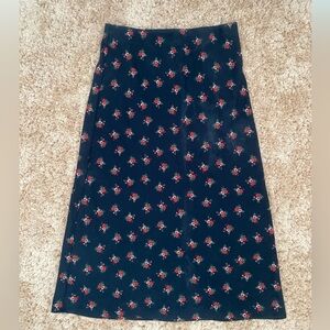 Aeropostale black floral skirt